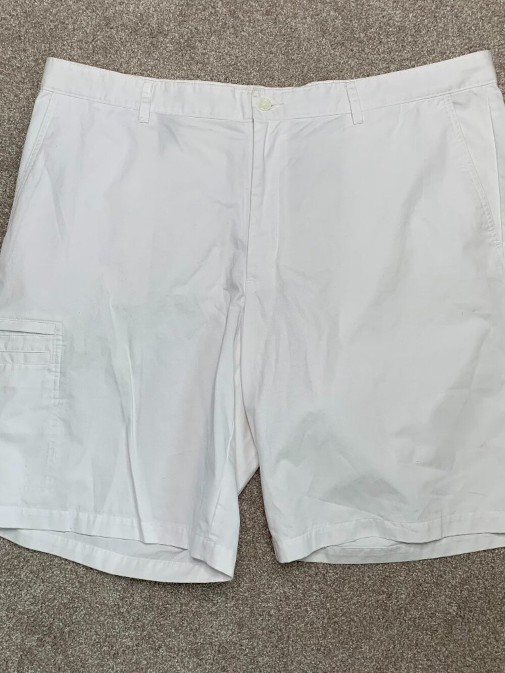 Greg Norman Shark Men's Golf Shorts Size 42 White, Five Iron